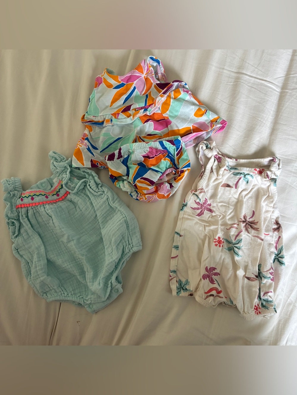 Newborn baby girl clothes lot